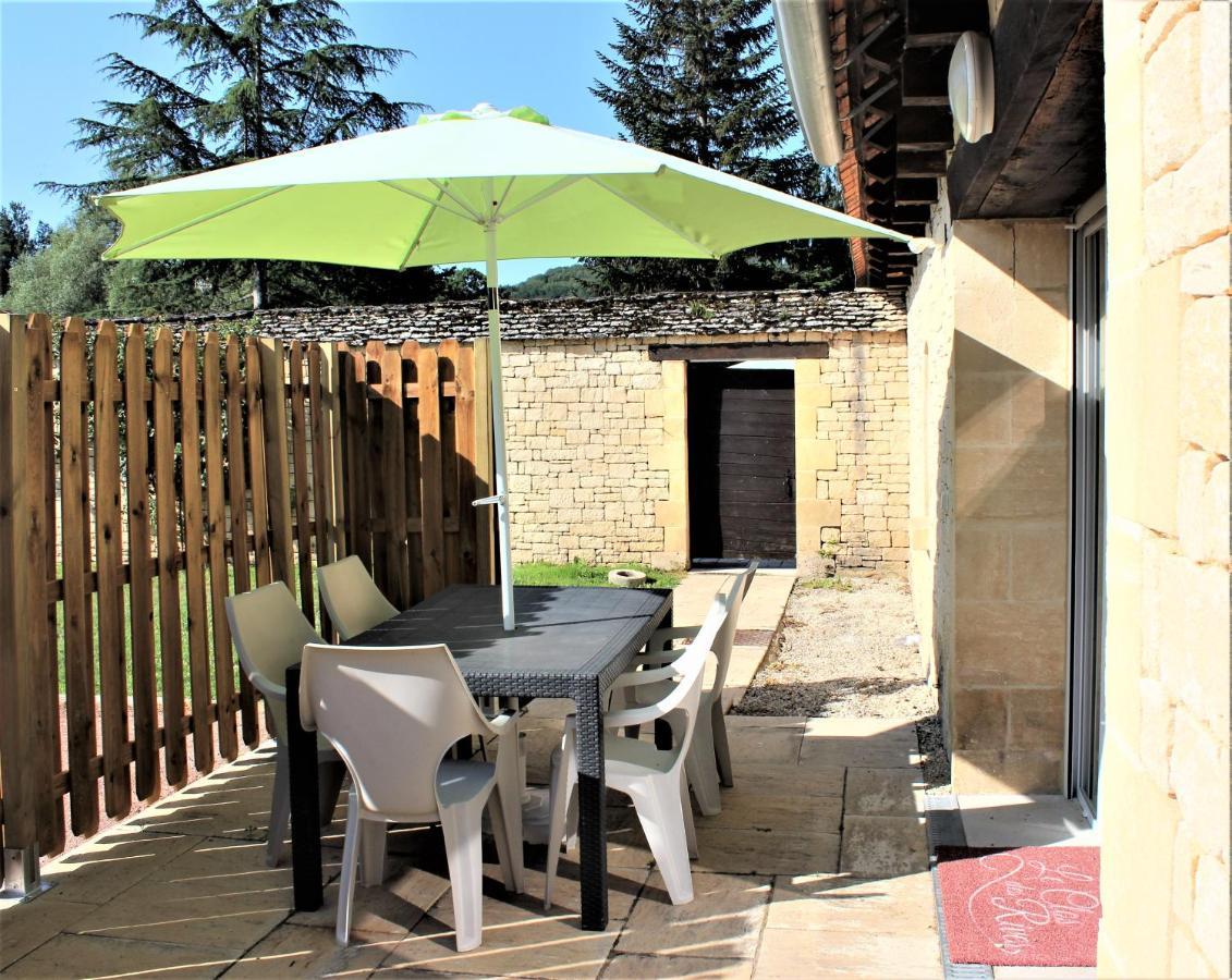 Le Clos Des Rives Saint-Vincent-de-Cosse Exteriér fotografie